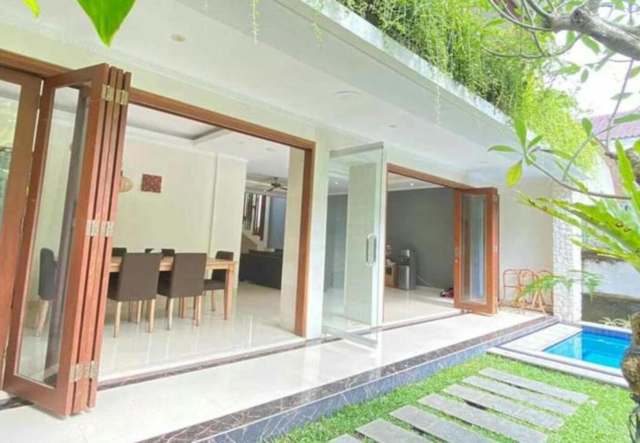 Kubu Gwk Villa ジンバラン エクステリア 写真